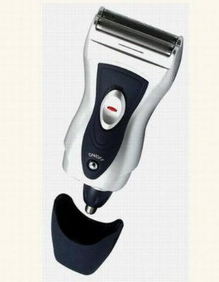 Rasatevi confortevolmente e confortevolmente con la rasatrice elettrica per uomini a batteria